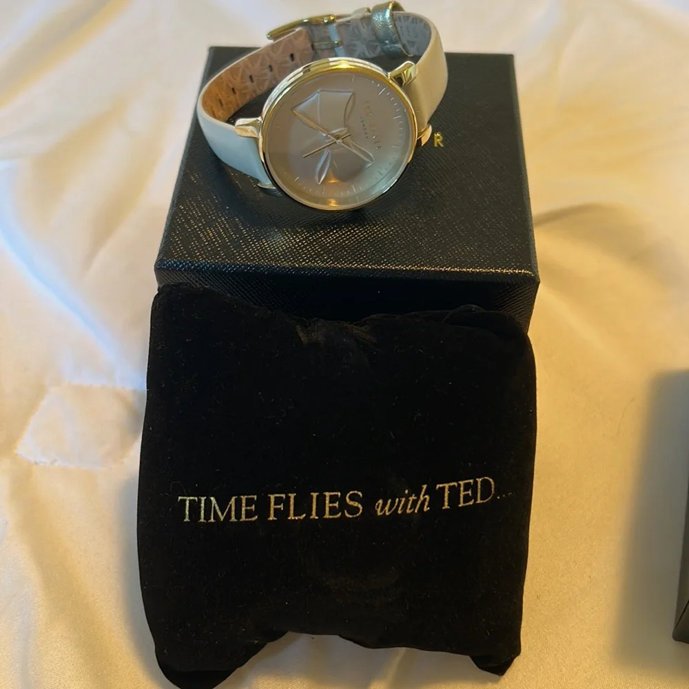 Ted Baker women’s watch - Picture 4 of 4